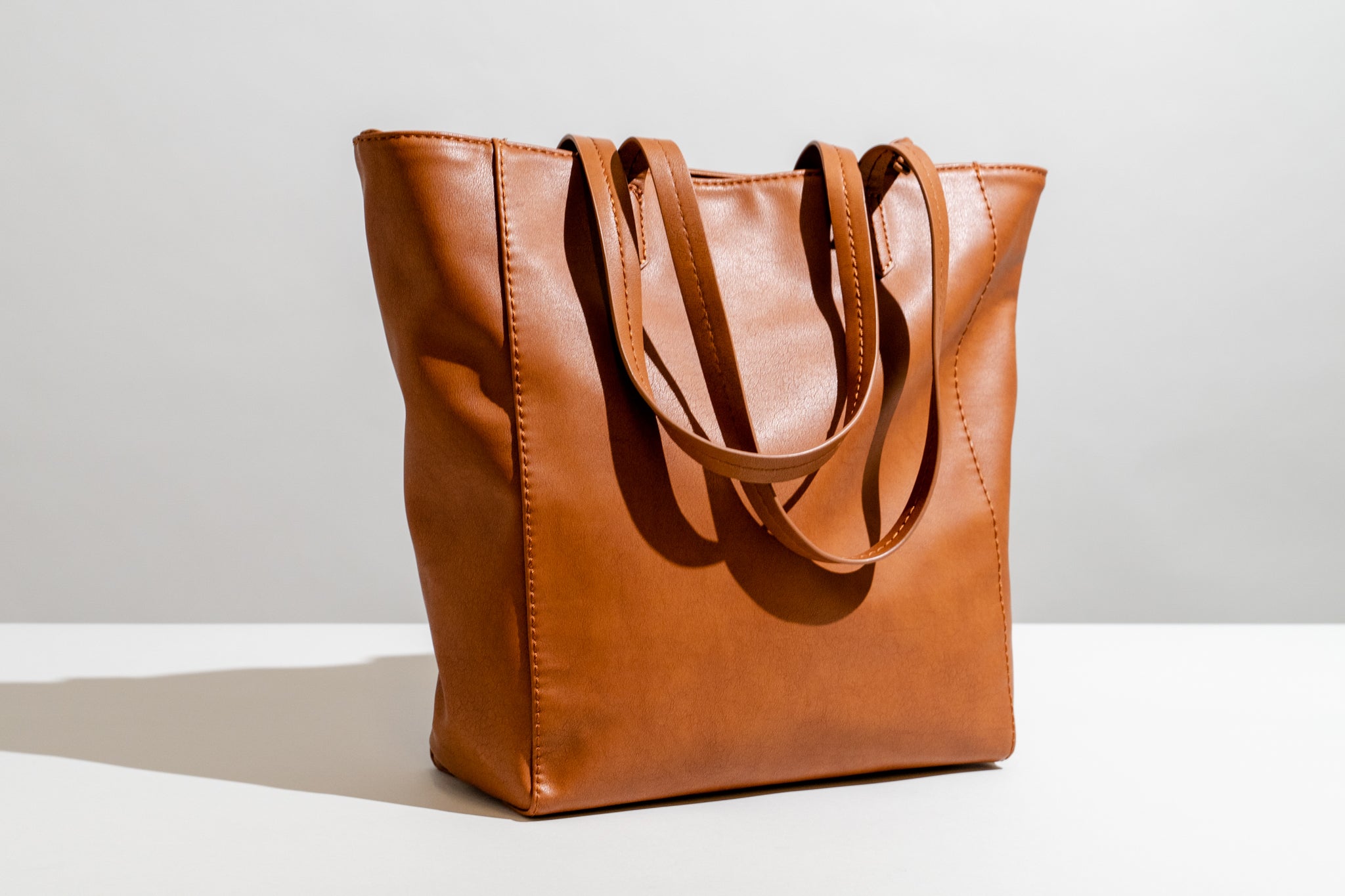 The Universal Thread tote in brown.